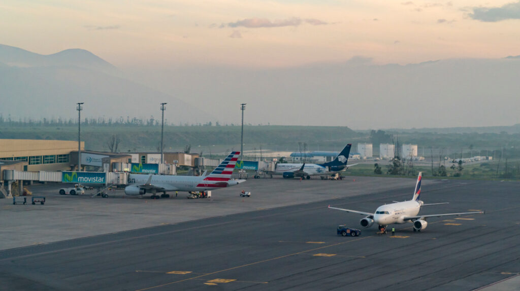 En la primera semana de agosto se concretará eliminación del ISD para aerolíneas