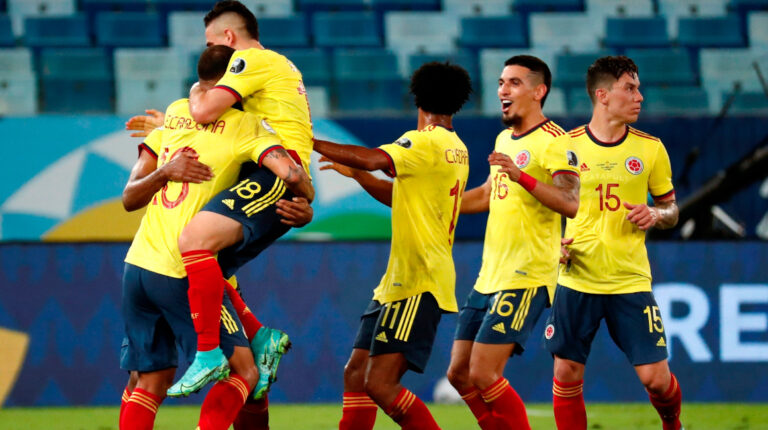 Edwin Cardona Colombia - Ecuador Copa América