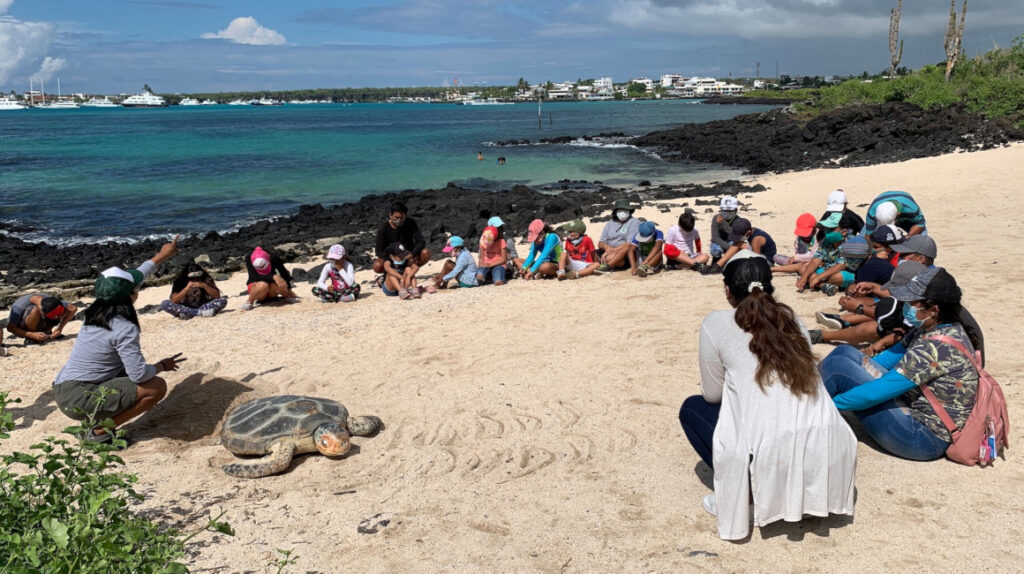 Gobierno actualiza requisitos para el ingreso a Galápagos