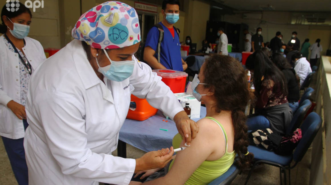 vacunación guayaquil
