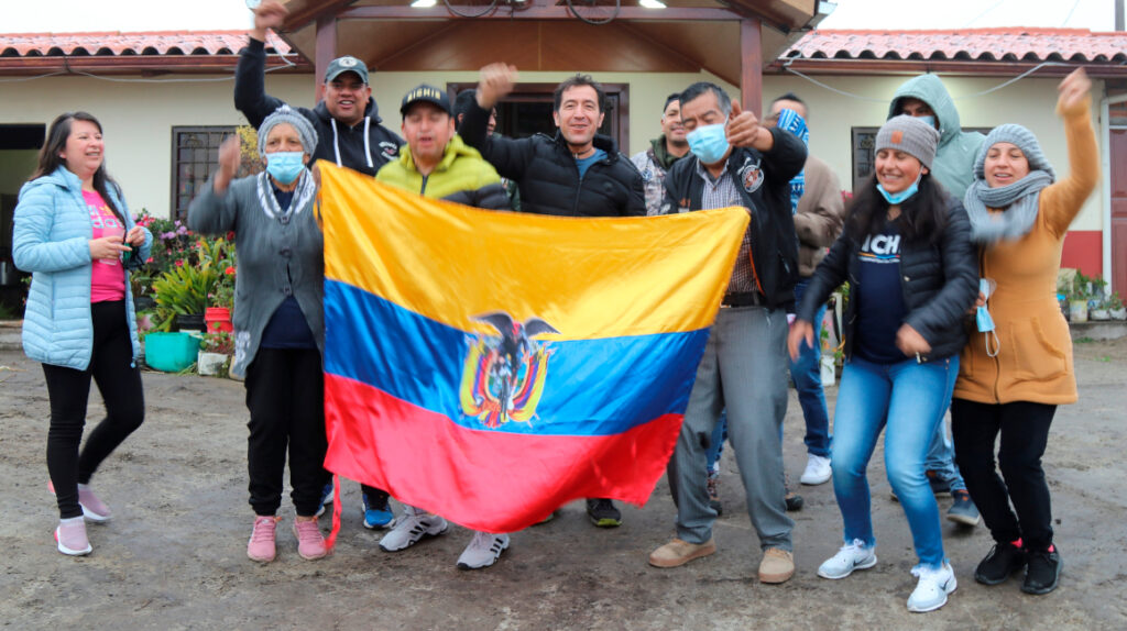 Tulcán se lanzó a las calles para festejar el oro de ...