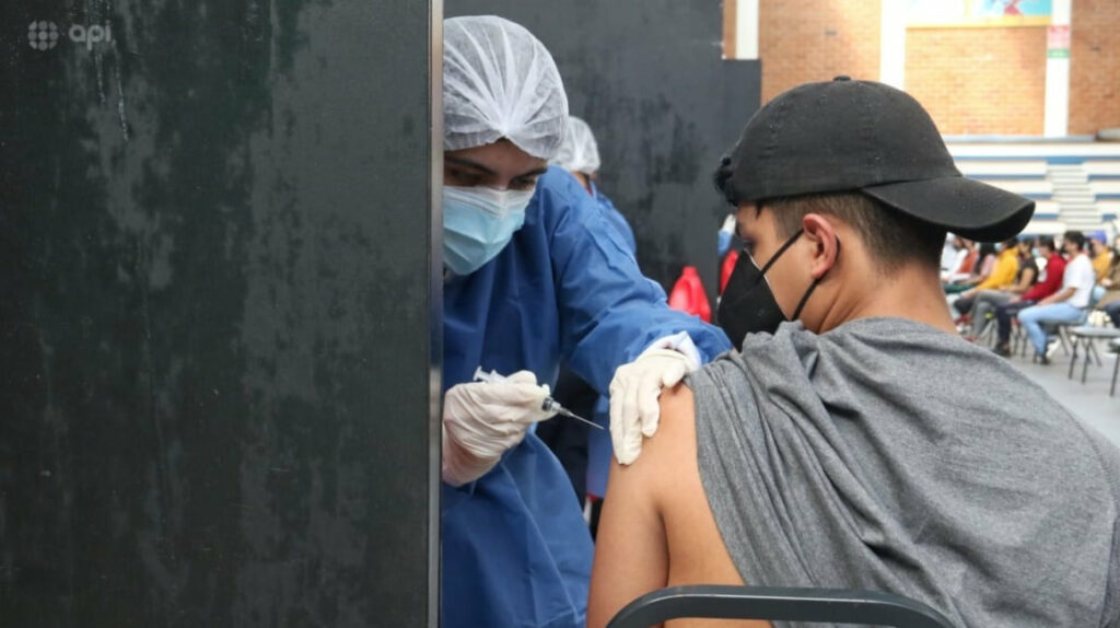 Ecuador desplegará ‘Plan Fénix’ para vacunar en zonas de difícil acceso