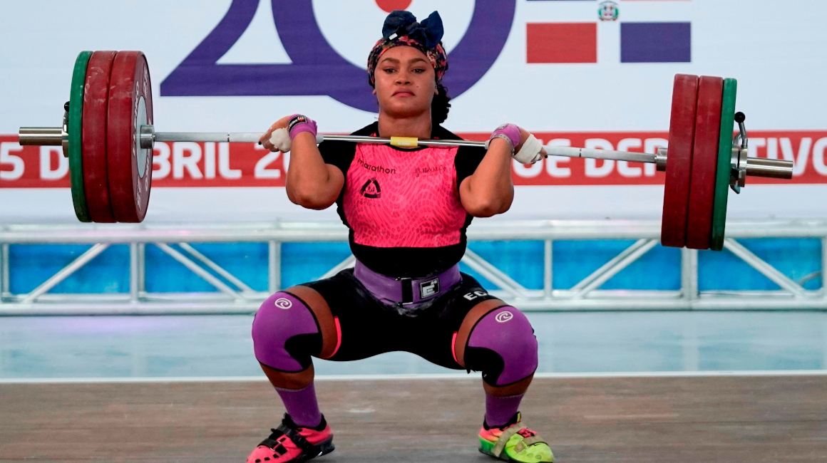 Neisi Dajomes, durante el Campeonato Panamericano en República Dominicana el 22 de abril de 2021. 