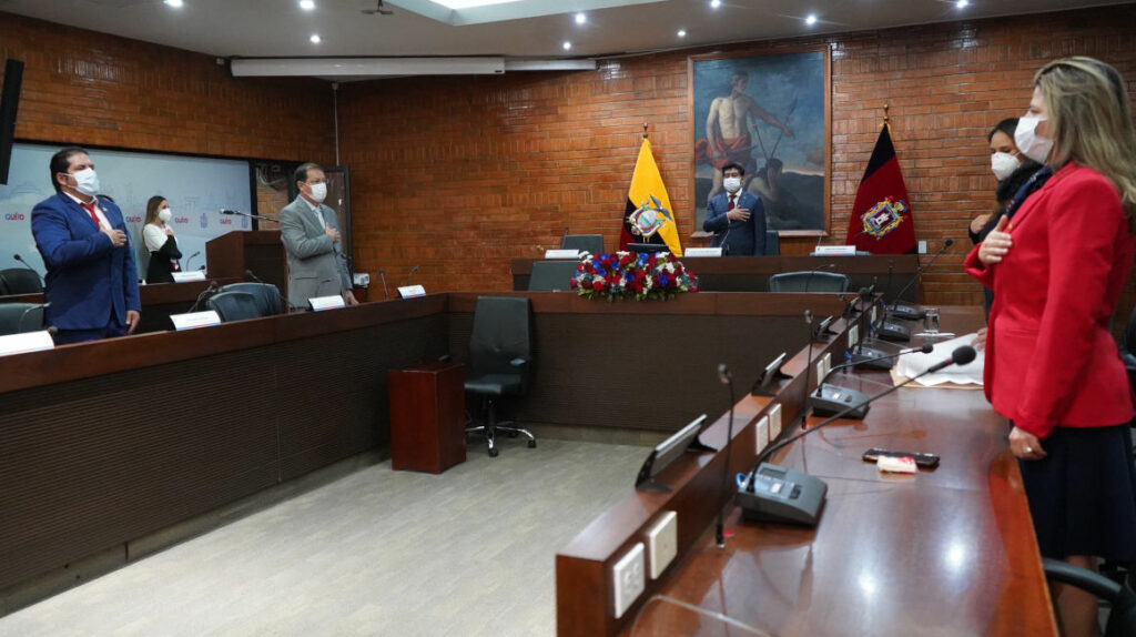 El municipio de Quito cumple dos meses de inestabilidad y paralización