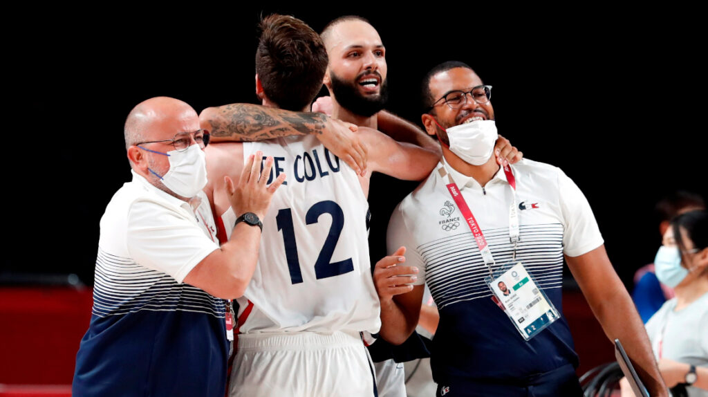 Francia se medirá a Estados Unidos en la final de baloncesto en Tokio