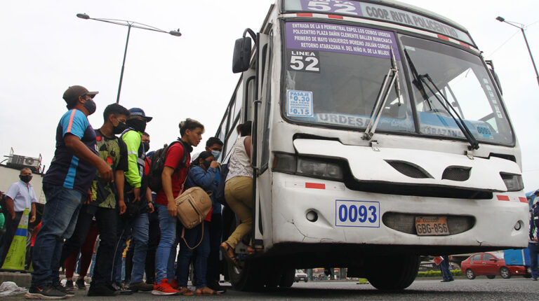 El Oro y Guayaquil restricciones son para los vacunados y no vacunados