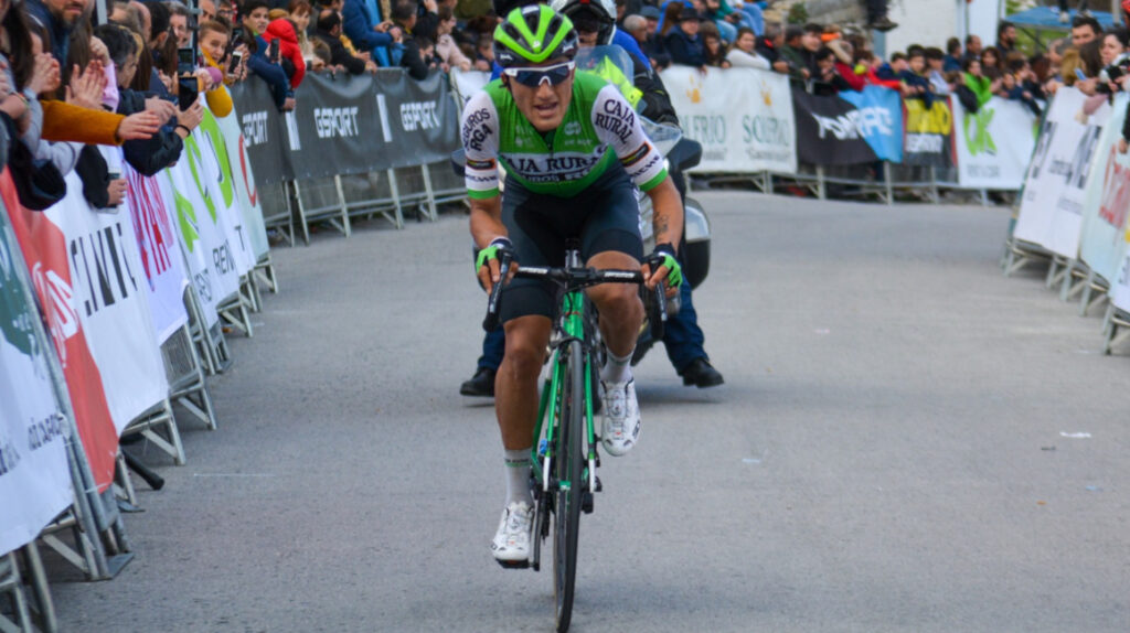 Jefferson Cepeda correrá la Vuelta a España con el equipo Caja Rural