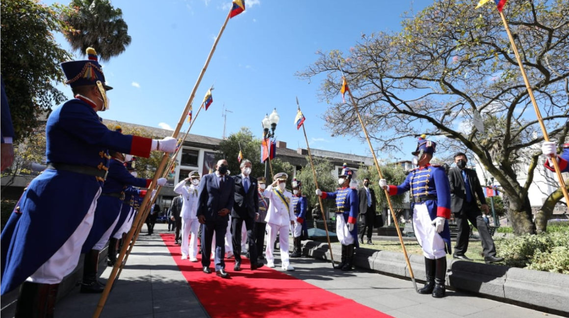 El presidente Lasso en la ceremonia de conmemoración por los 212 años de independencia, el 10 de agosto de 2021, en Quito.