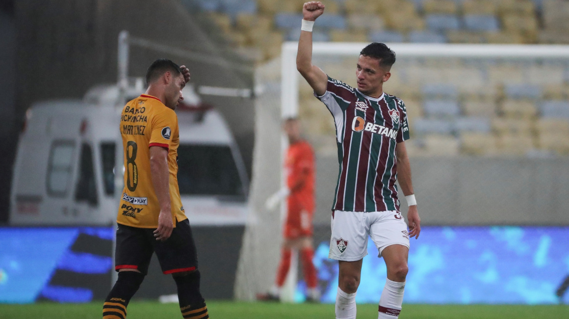 Gabriel Texeira, de Fluminense, celebra un gol ante Barcelona por la Copa Libertadores, el jueves 12 de agosto de 2021, en Brasil.