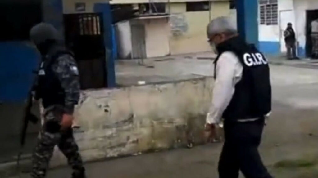 Fausto Cobo cuestiona la seguridad en la cárcel de Quevedo