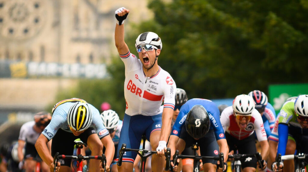 Vernon gana la Etapa 4 del Tour de l’Avenir y Jordan Rodríguez se retira