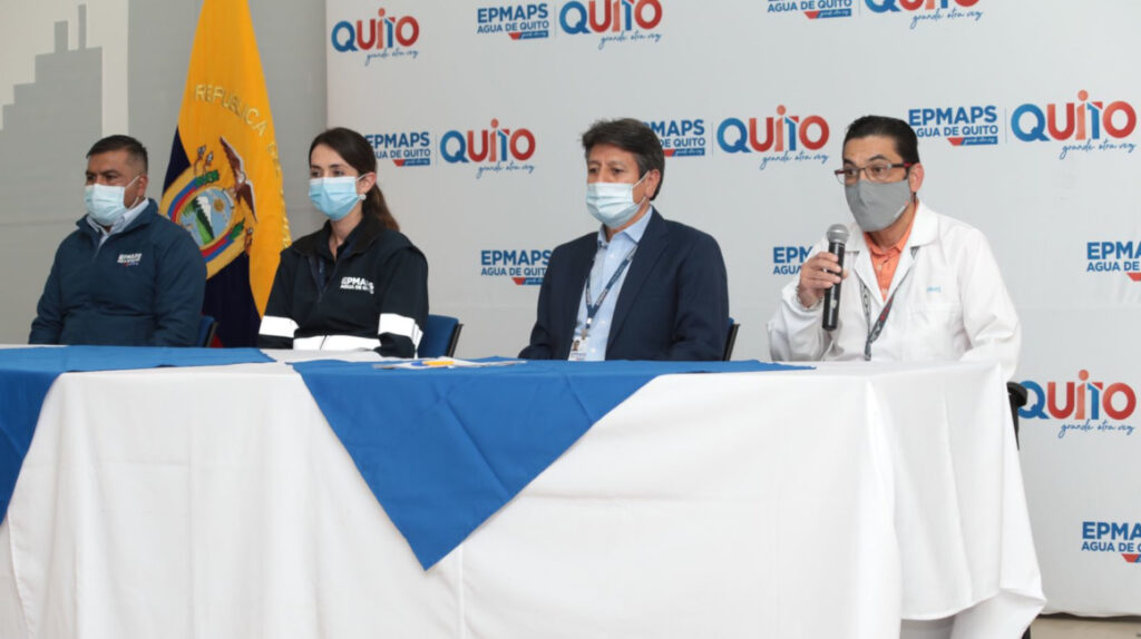 Municipio ratifica que el agua de Quito es apta para consumo humano