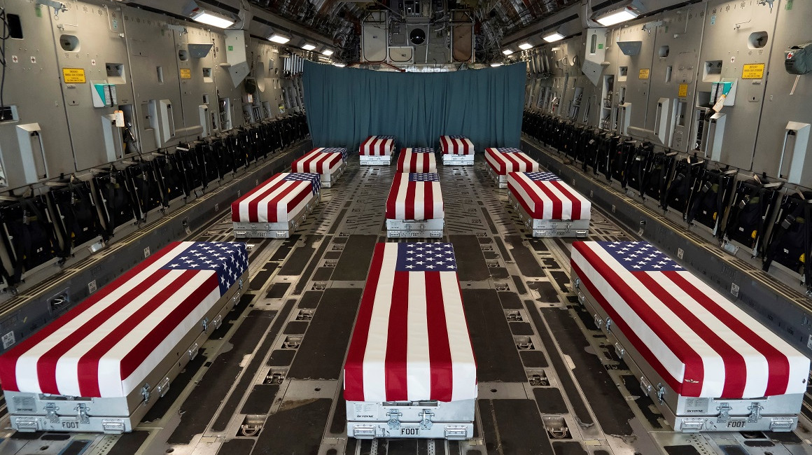 Imagen de los ataúdes de soldados estadounidenses caídos en Afganistán, el 29 de agosto de 2021. 