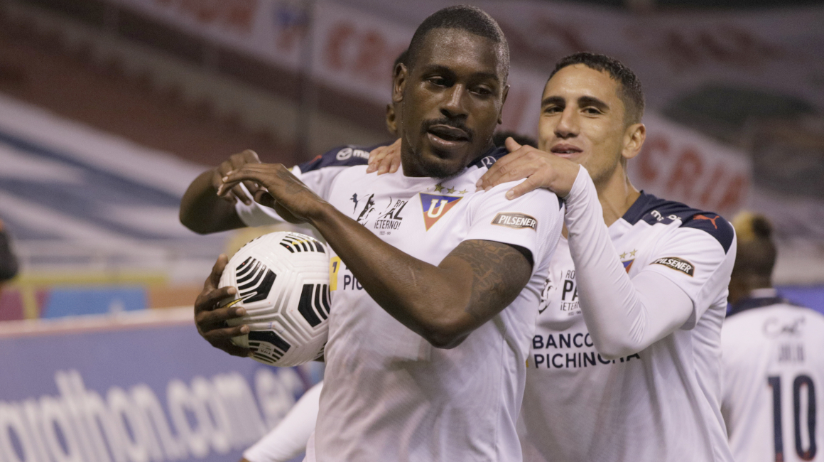 Anderson Ordóñez festeja el tercer gol de Liga de Quito ante Emelec, el domingo 19 de septiembre de 2021, en el estadio Rodrigo Paz Delgado, por la Fecha 7 de la segunda etapa de la LigaPro.