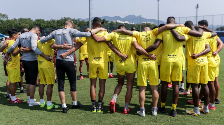 Damián Díaz será titular en Barcelona para enfrentar a Flamengo