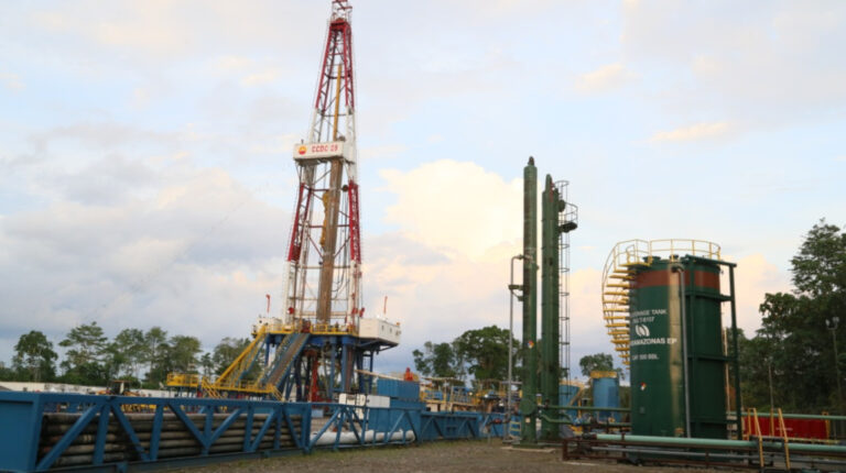 Falla eléctrica ocasiona pérdida de 31.000 barriles de crudo a Petroecuador