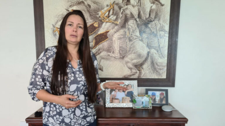 Carolina Llanos fue declarada inocente de un triple crimen en la localidad de Quinsaloma, en Los Ríos. 