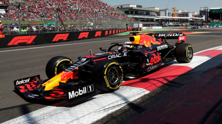 Max Verstappen, durante el Gran Premio de México, en el Autódromo Hermanos Rodríguez, el 7 de noviembre de 2021.