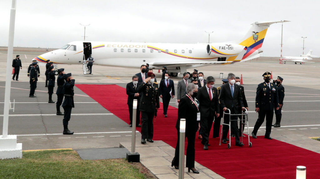 Ministro Cueva confirma venta de avión presidencial a Colombia