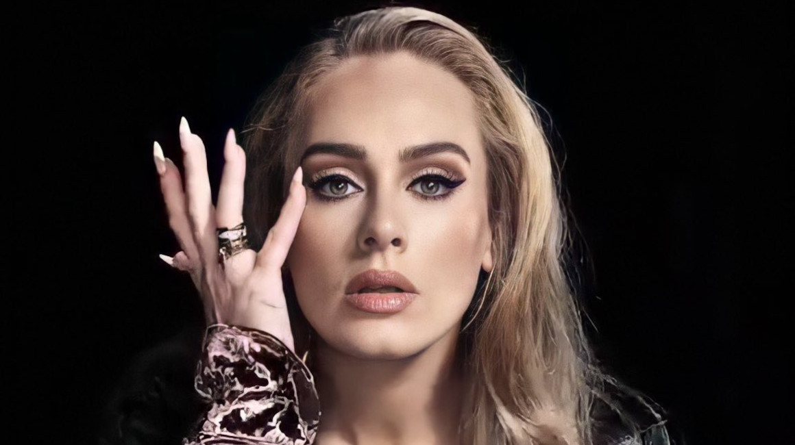 Adele, estrena su cuarto trabajo discográfico.