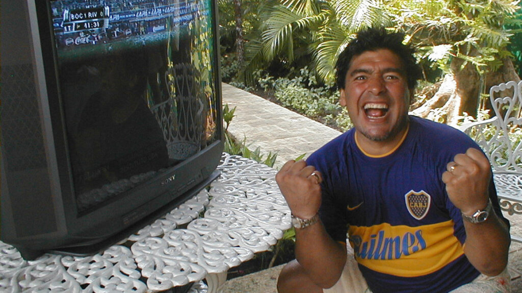 Series y películas en plataformas digitales para conocer a Diego Maradona