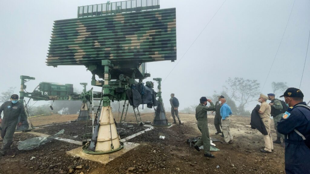 Técnicos de Indra llegaron a Ecuador para revisar el radar de Montecristi