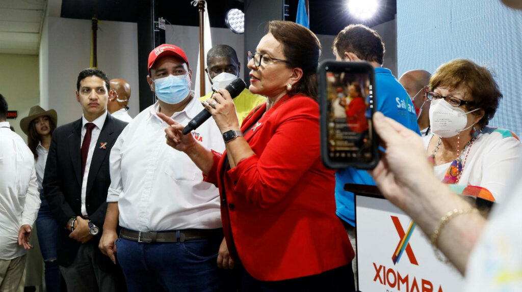 Honduras: Xiomara Castro lidera votación en elecciones presidenciales