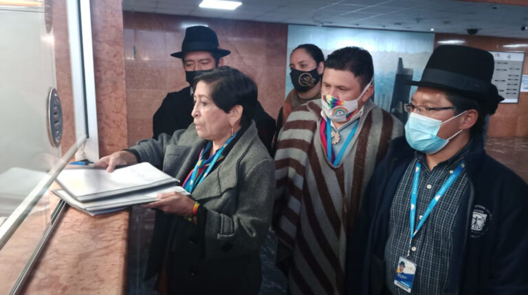Pachakutik entrega proyecto de ley derogatoria de la reforma tributaria