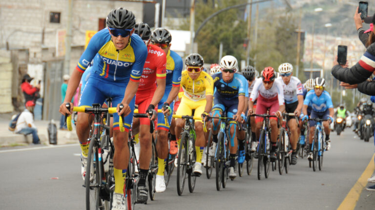 Imagen de la Vuelta al Ecuador 2020, que la ganó el corredor de Sucumbíos Santiago Montenegro.
