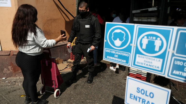Chile detecta primer caso de variante ómicron de coronavirus