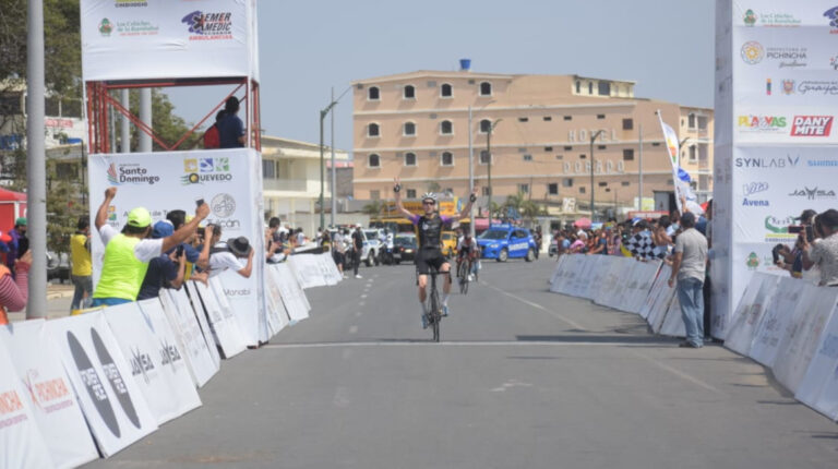 Jean Michel Lachance gana la Etapa 1 y es líder de la Vuelta al Ecuador