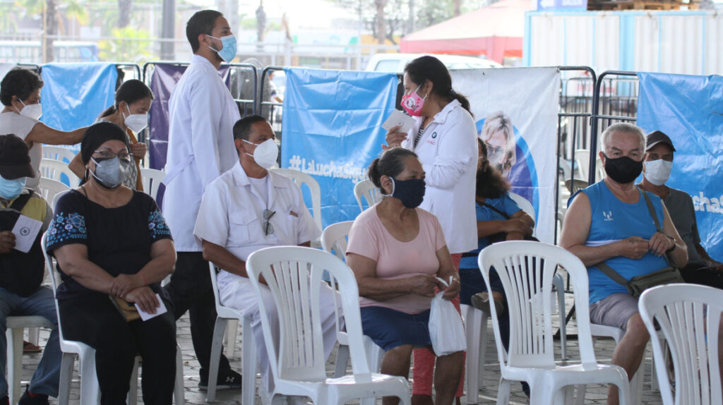 Hay 2,3 millones de ecuatorianos que todavía no se han vacunado