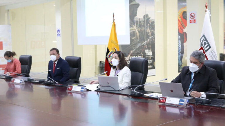 COE Nacional retrasa un día su evaluación sobre clases por Covid-19