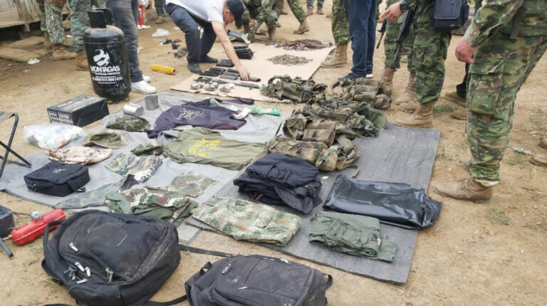 Ejército encontró base de supuesto grupo ilegal armado en Esmeraldas