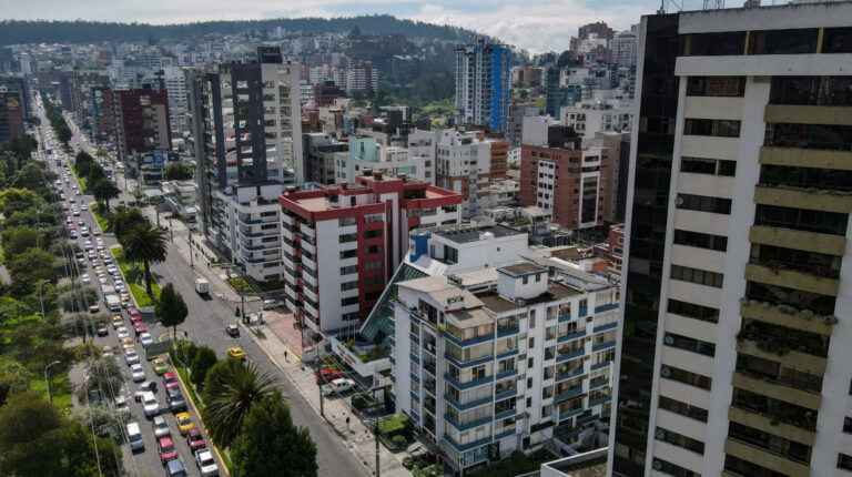 Vista aérea centro norte Quito proyectos inmobiliarios