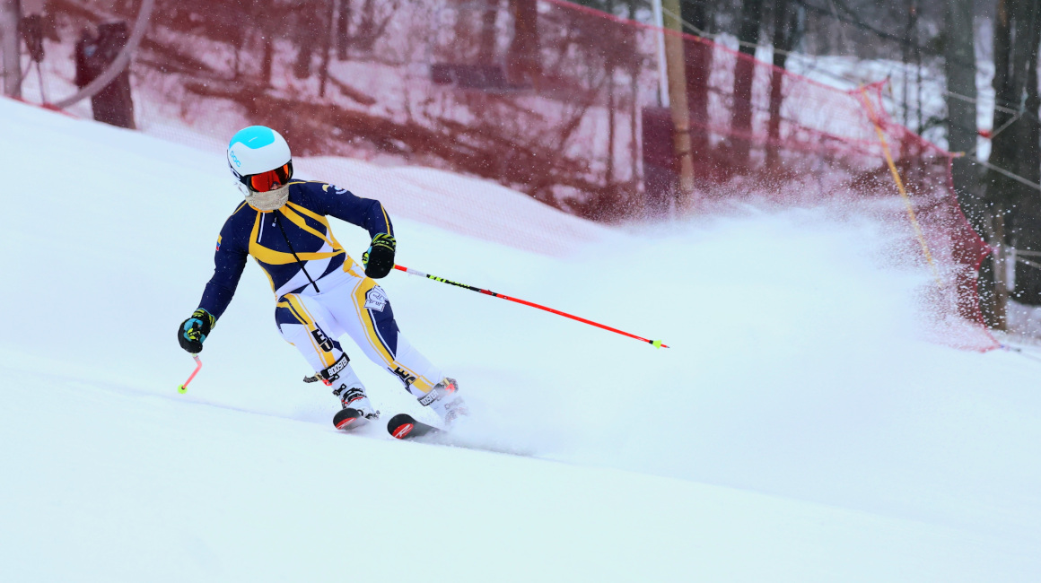 La esquiadora Sarah Escobar en uno de sus entrenamientos previos a los Juegos Olímpicos de Invierno 2022.