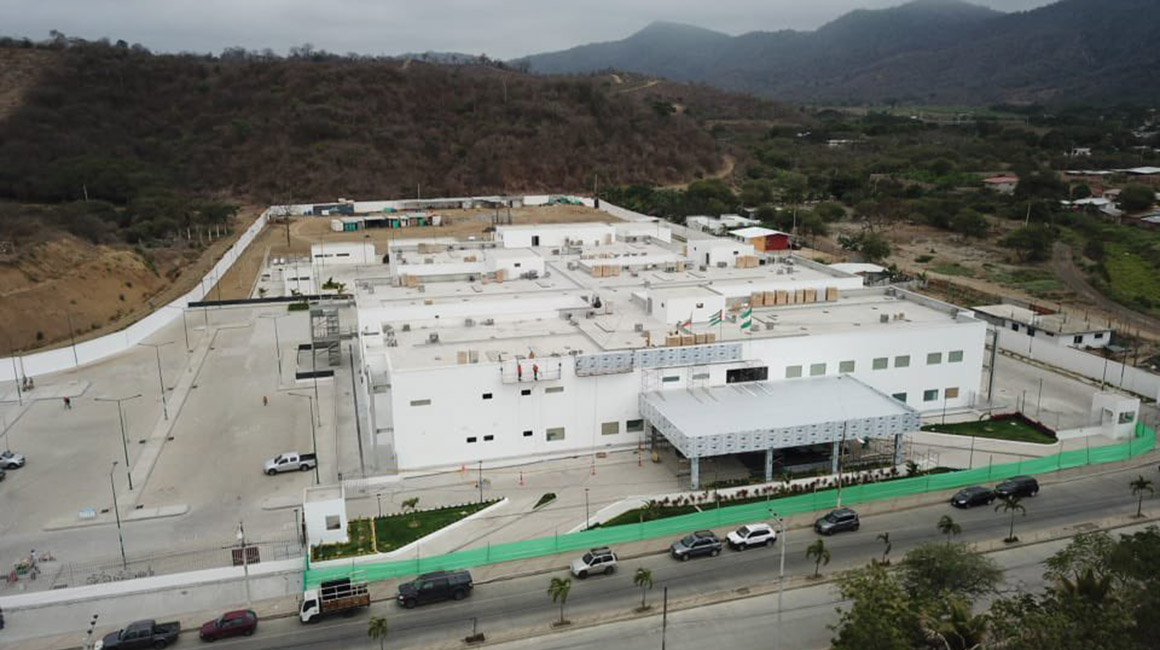 Fotografía de la construcción del Hospital de Bahía, el 27 de octubre de 2021.