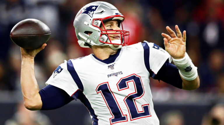 Tom Brady announces retirement from the NFL