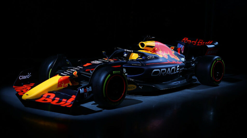 Red Bull presenta su monoplaza ‘RB18’ para el campeonato 2022 de F1