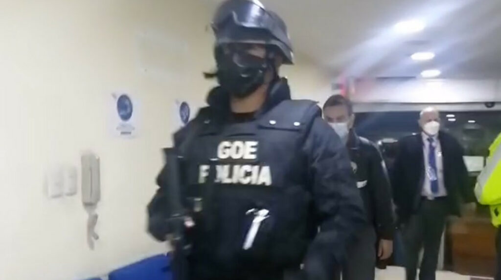 Policía allana las oficinas del Consejo de Participación Ciudadana