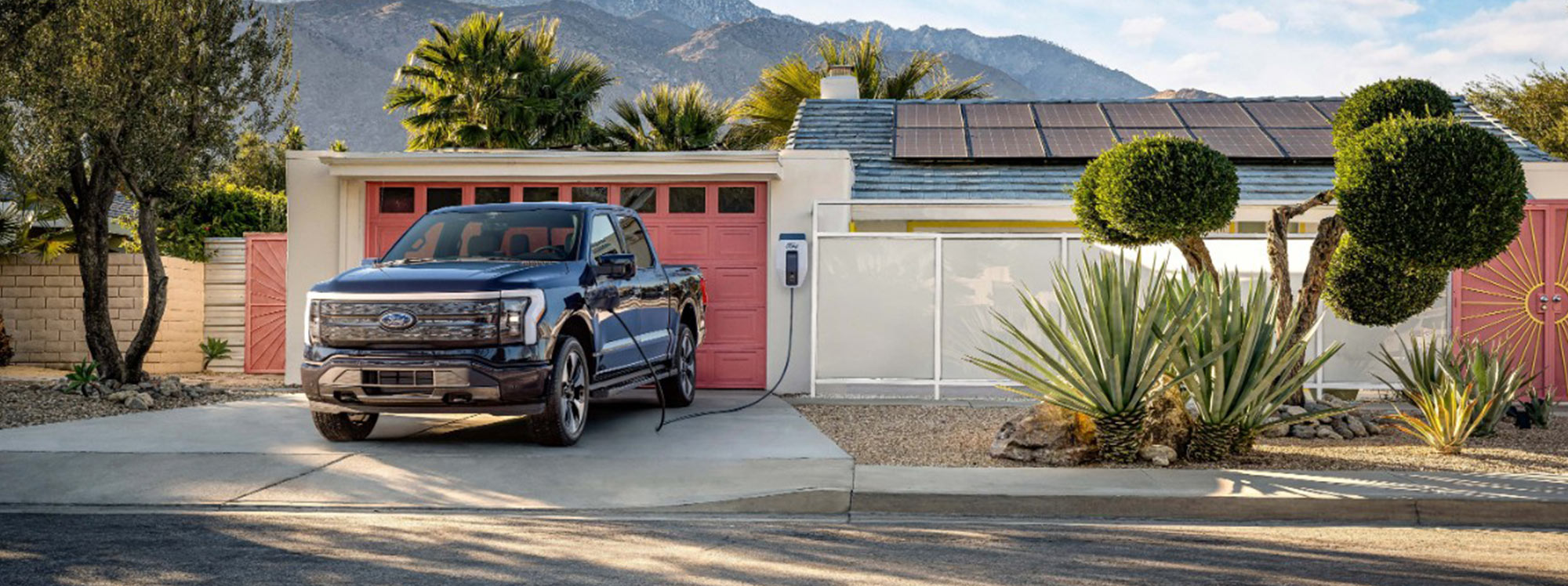 “F-150 Lighting” es la primera camioneta en proveer energía para una casa