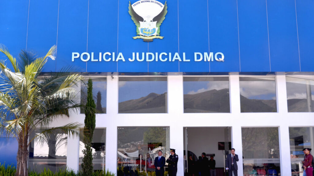 Bodega de la Policía Judicial en Quito fue asaltada a mano armada