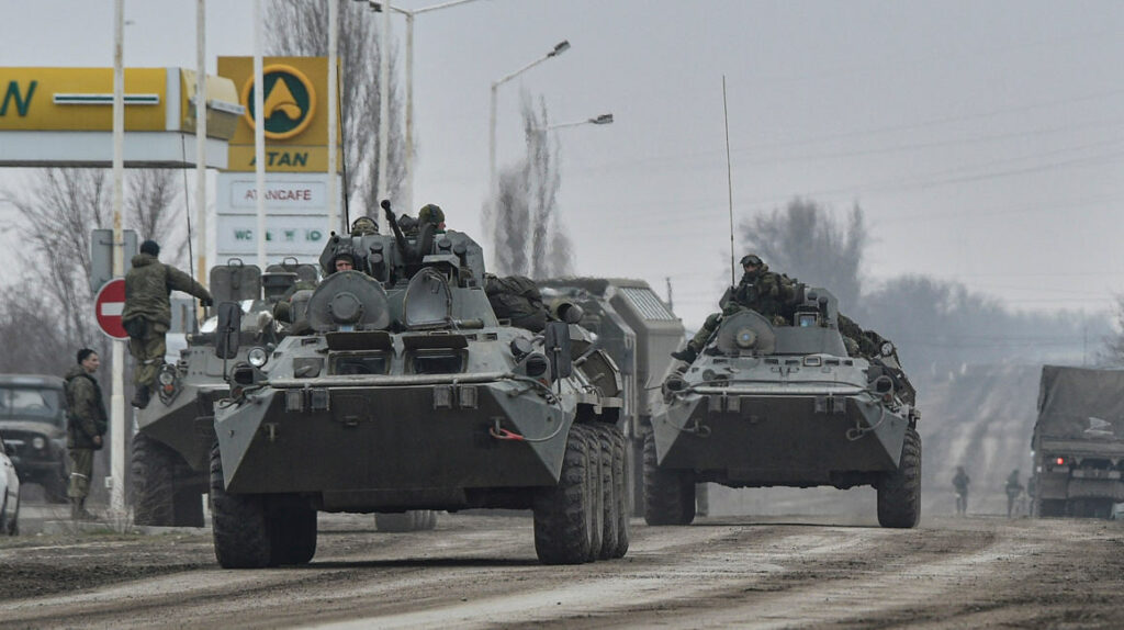 Rusia creará unidades militares en frontera por amenaza de OTAN