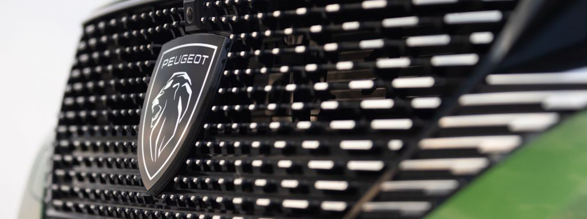 Los secretos tras el nuevo emblema de Peugeot