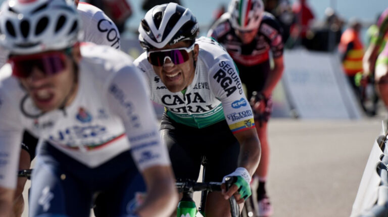 Jefferson Cepeda, en la Vuelta a Galicia, el 25 de febrero de 2022.