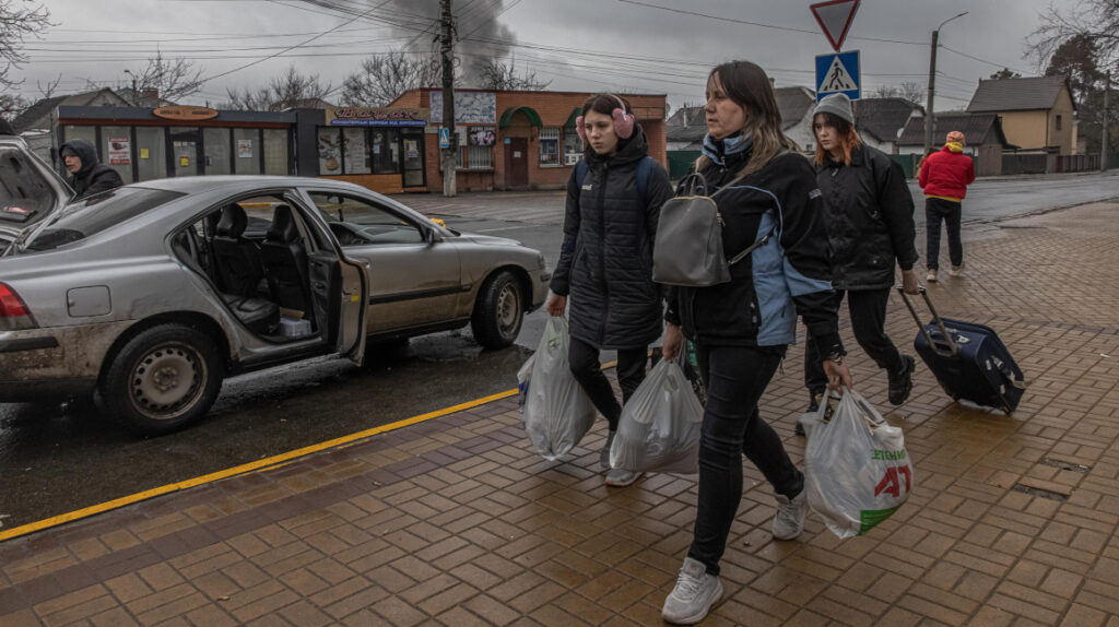 Una familia ecuatoriana atrapada en Kiev durante sus vacaciones
