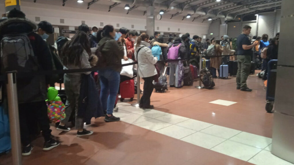 Visa Schengen, la esperanza para los ecuatorianos que no quieren volver