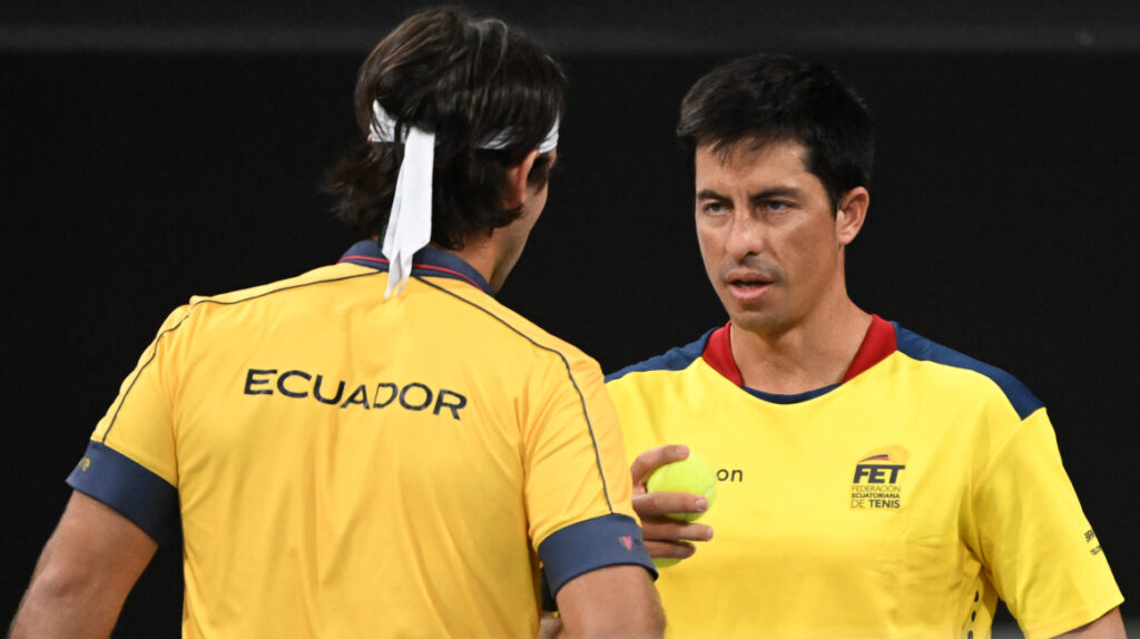 Francia le gana a Ecuador en dobles y clasifica a las Finales de la Copa Davis