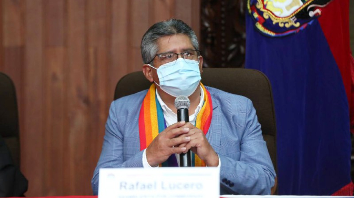 Rafael Lucero, coordinador de Pachakutik, durante la entrega del bastón de mando a Guadalupe Llori, en Riobamba, el 28 de mayo de 2022.