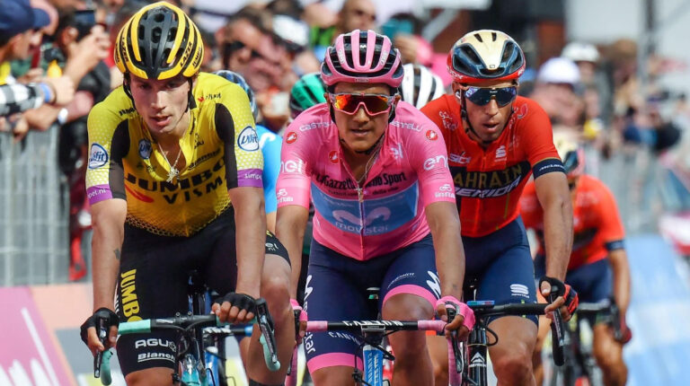 Primoz Roglic, Richard Carapaz y Vincenzo Nibali, durante la Etapa 19 del Giro de Italia, el 1 de junio de 2019.